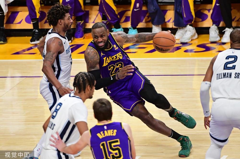 够占据榜单 够占据榜单