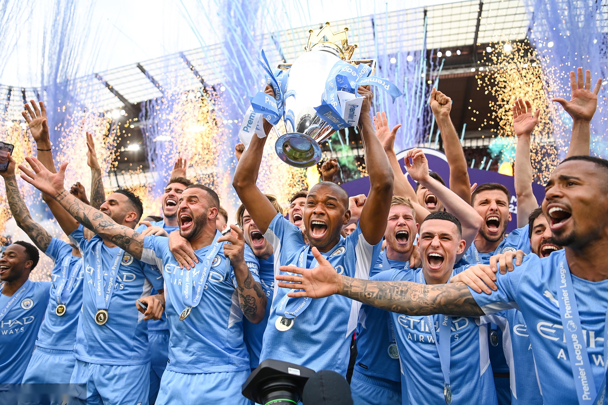 衡形成了强 衡形成了强