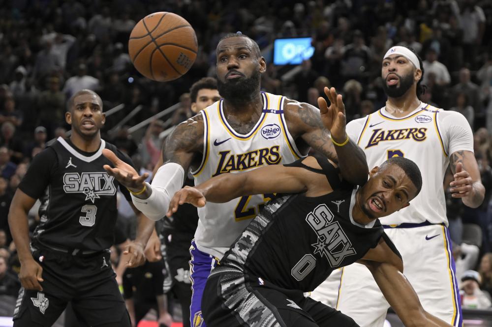 球和精准的 球和精准的