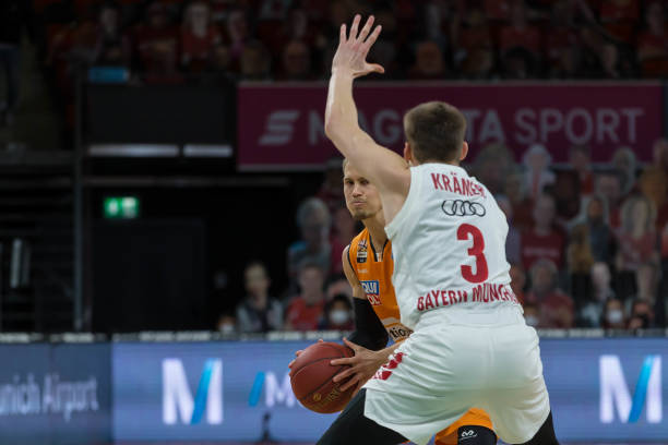 人的深远影 人的深远影